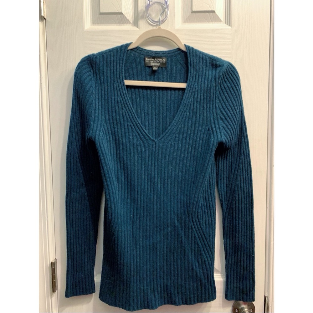 Banana Republic flipucci seamless ribbed wool (Merino & Cashmere) teal sweater